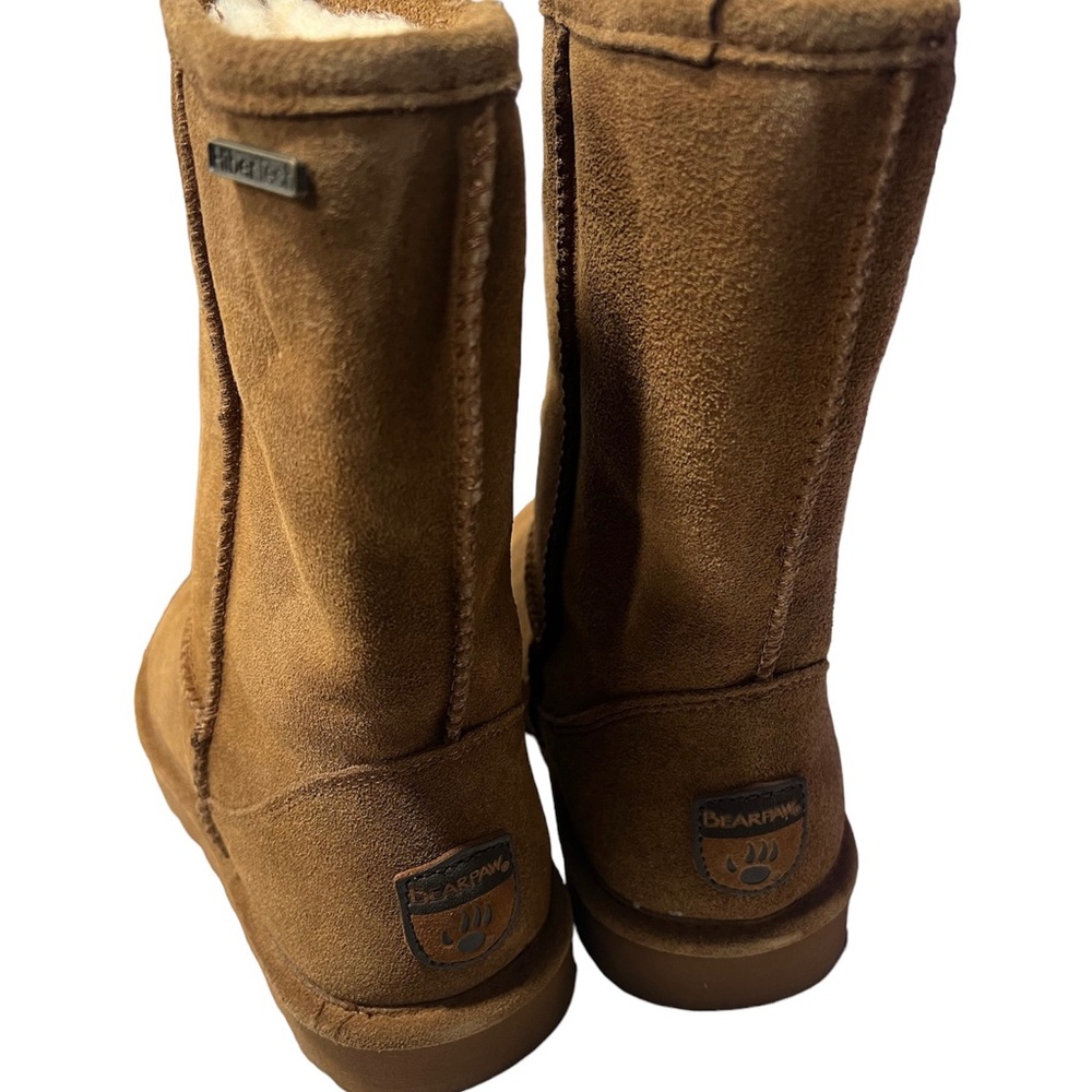 Boots - Picture 3 of 6